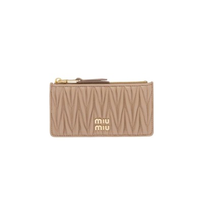 MIU MIU MATELASSÉ ZIPPERED SOLID COLOR LOGO LEATHER WALLET 5MB006-F0770 (15*8cm)